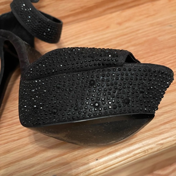 🌸 Steve Madden Pre Loved Carrie Heels w/ Ankle Strap Platforms, size 8.5 - Picture 15 of 15